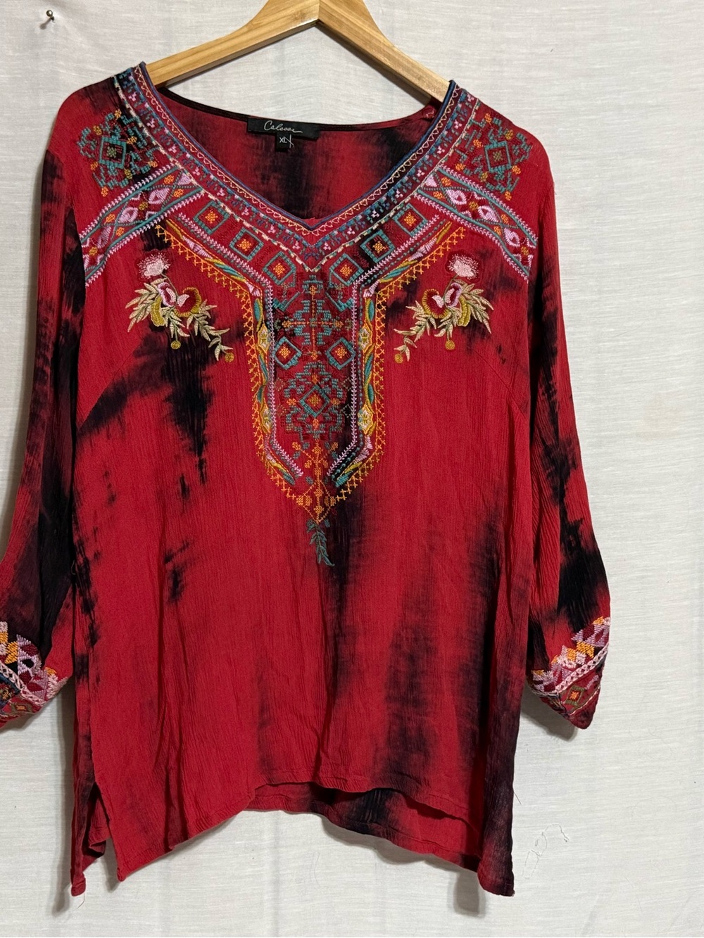 Calessa Tie Dye Embroidered V Neck Tunic XL